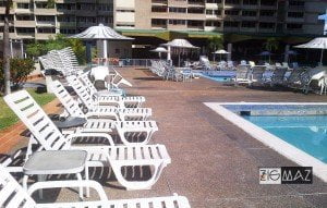 Hotel Venetur Alba Caracas, otra toma de la piscina