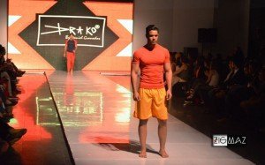 Venezuela se viste de Moda 2015, en el Centro de Convenciones de Macaracuay Plaza, Diseñador: Drako by Daniel Granados 06