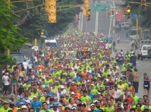 Corredores del Maratón CAF 2016 en Los Símbolos 06