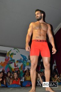 Lanzamiento de Volbong, modelo de ropa interior 14