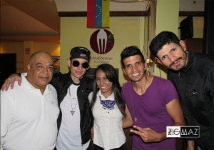 Doble D, músicos y staff en el Madonna Ristorante