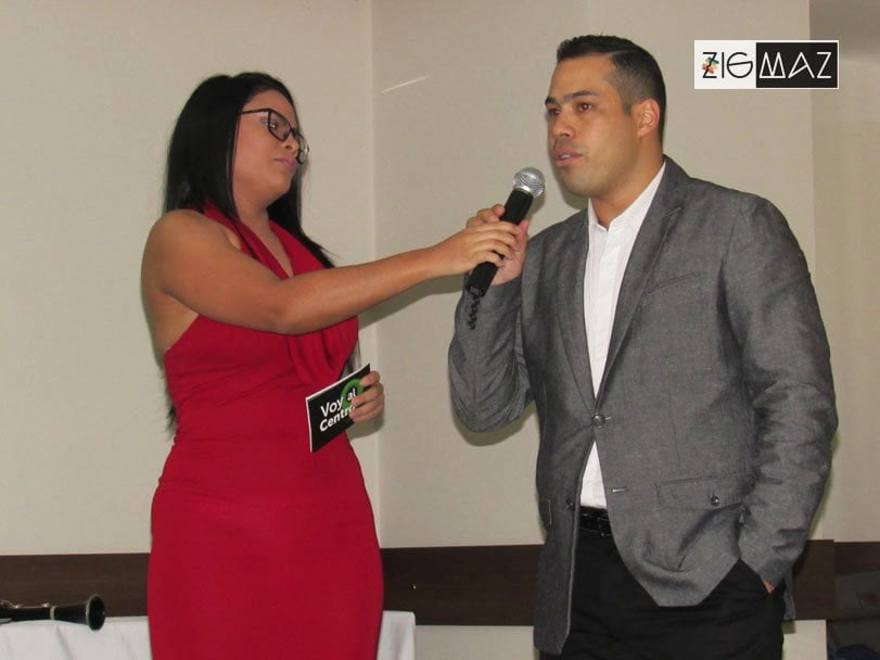 Voy al centro Lanzamiento, Milagros Bermúdez y José Luis Oropeza