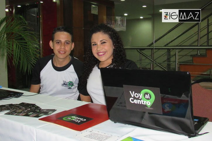 Voy al centro Lanzamiento, staff