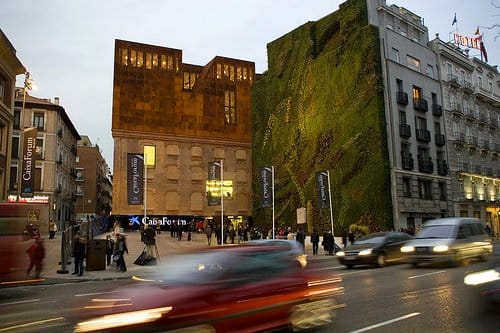 En el estacionamiento de este museo durmieron Night y Mayden por 3 semanas Zigmaz - Tatuador preso en España 04