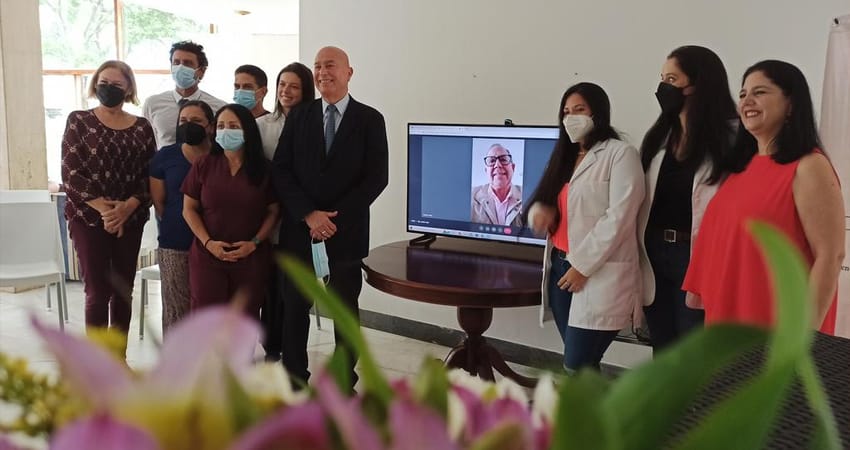 Zigmaz-Hogar la ponderosa Adultos mayores