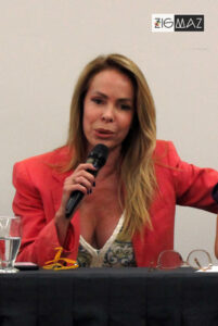 Shia Bertoni SAV gala desfile 75 aniversario 05