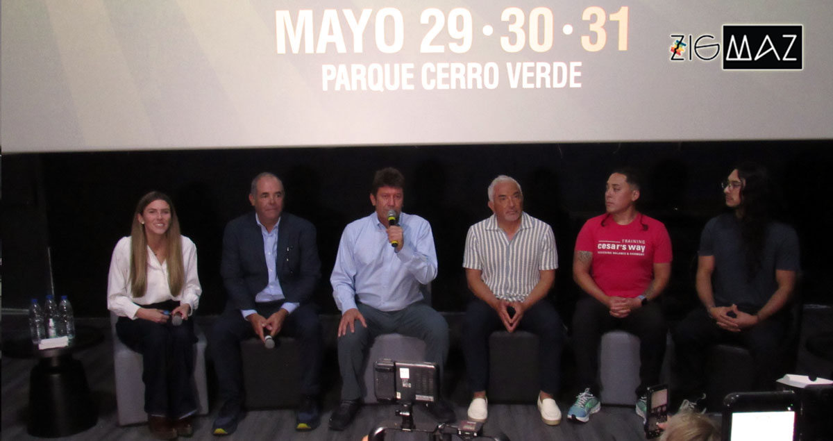César Millán en Rueda de Prensa Expo Mascotas 2026 02