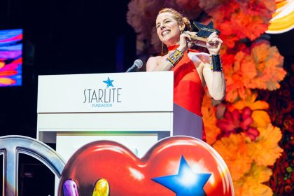 Eglantina Zingg recibe premio de la Fundación Starlite